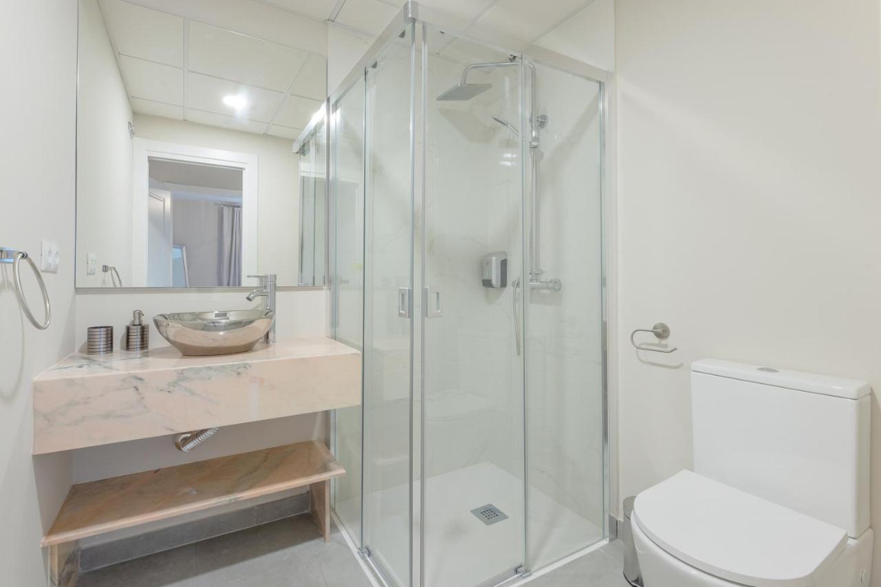 Hotel Residencia Deportiva Rozarossa Estepona Esterno foto